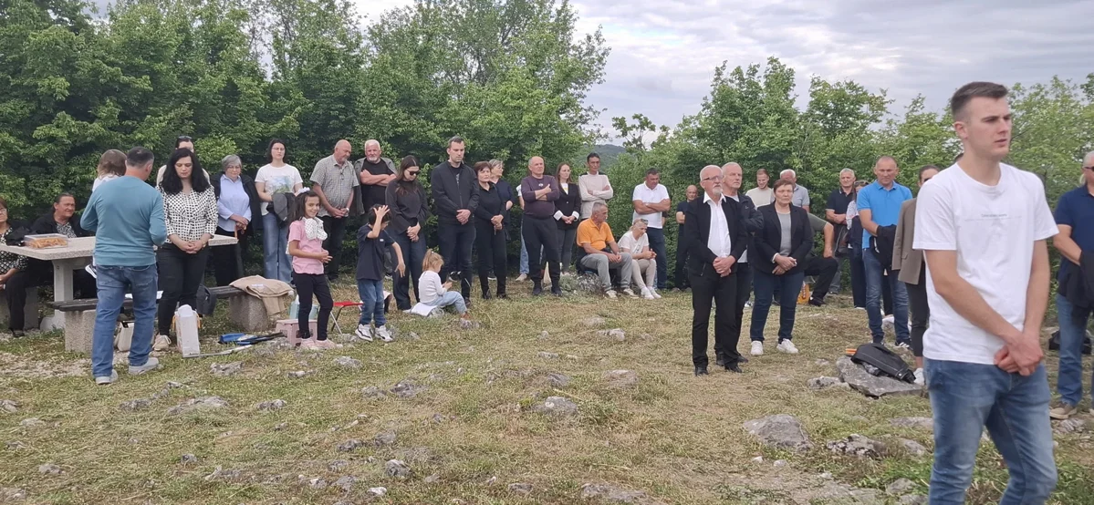 FOTO: Nad Grudama odzvanjala molitva svetom Izidoru 5