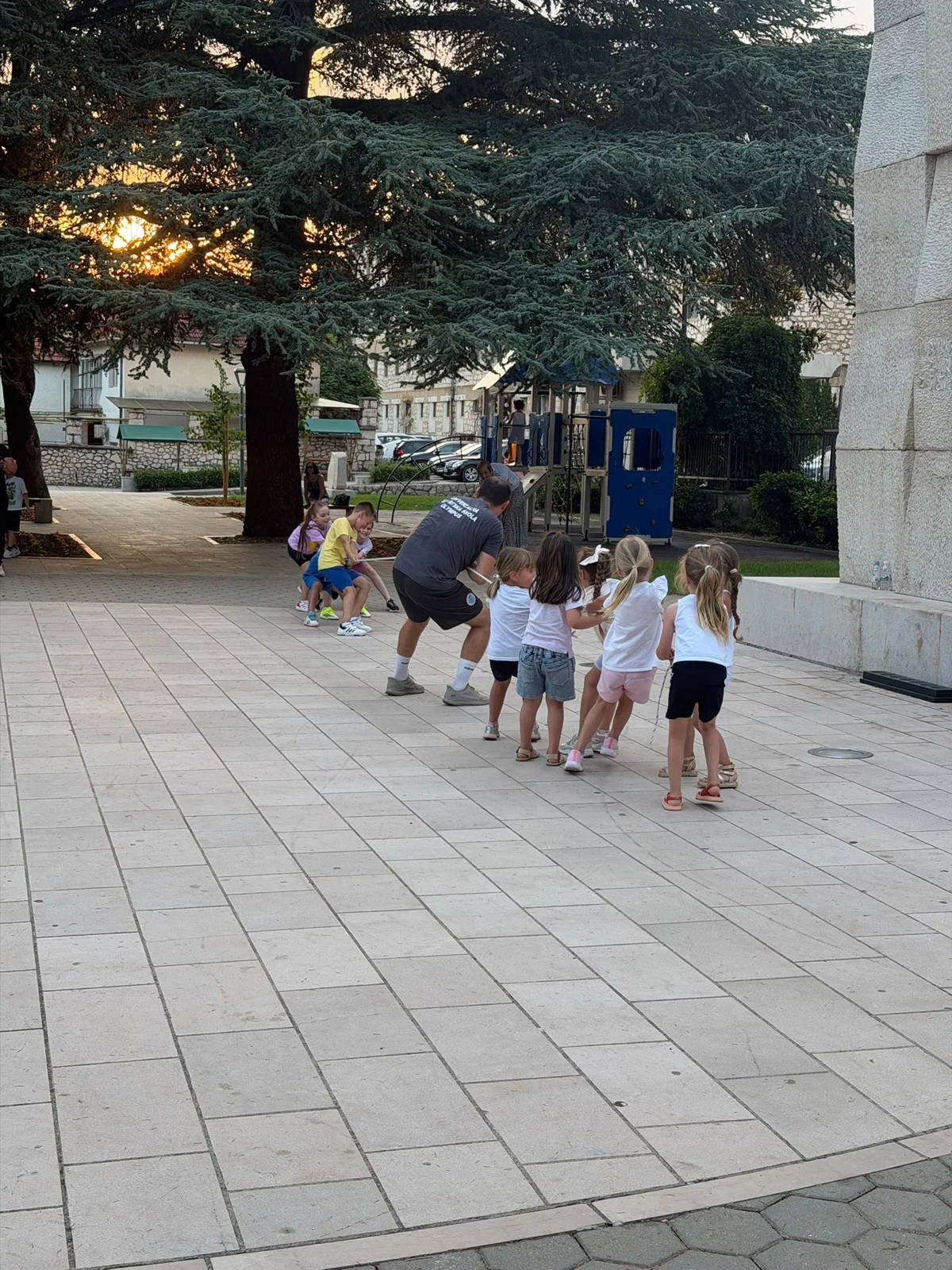 FOTO: Završen dječji festival “Mala ljetna scena”- Dvije večeri ispunjene smijehom, igrom i dječjom radošću 8