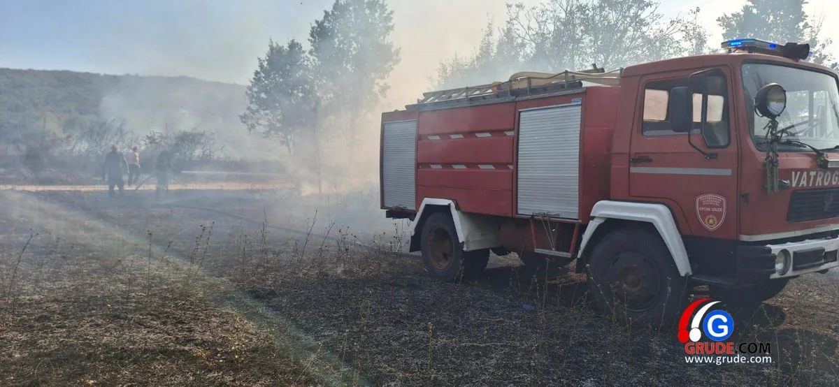 Grudski vatrogasci spasili kuću u Drinovcima FOTO 1