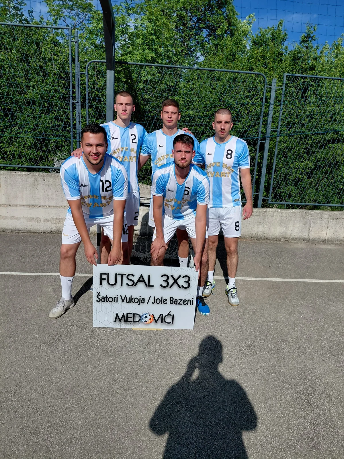 FOTO: Futsal cup na Medovićima stigao do završnice, večeras nagrada Golf 4 i još mnogo toga 13