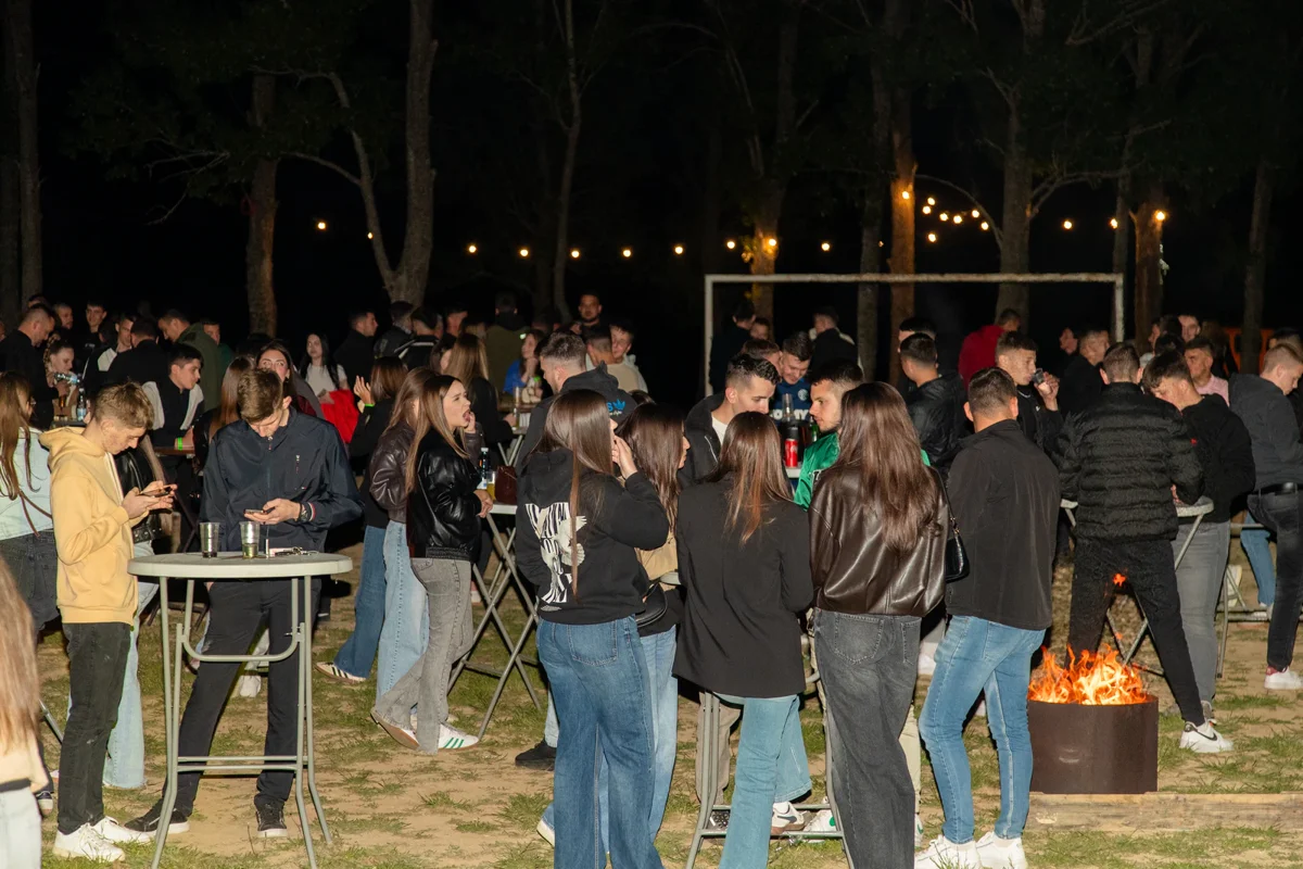 FOTO: Krenica je bila u znaku humanosti, vrhunski DJ-i rasplesali okupljene 28