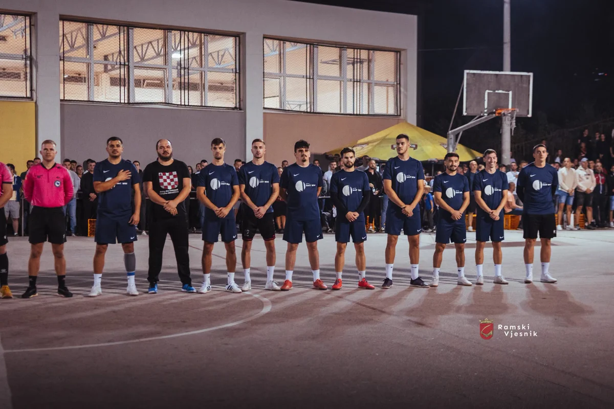 GRUDSKO FINALE U RAMI! Čarli i Fića slavili protiv Jimmy/Cagea! Manćo Galić najbolji golman turnira, Filip Leko strijelac! 1