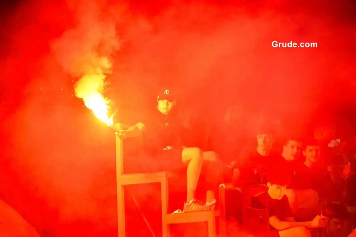 FOTO: GRUDE CENTAR uzeo povijesnu UNDECIMU, Ivan Ćorluka najtrofejniji igrač LMZ-a! Sovići juniorski prvaci 9