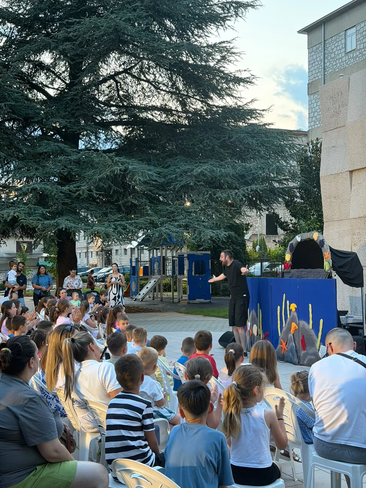 FOTO: Završen dječji festival “Mala ljetna scena”- Dvije večeri ispunjene smijehom, igrom i dječjom radošću 1