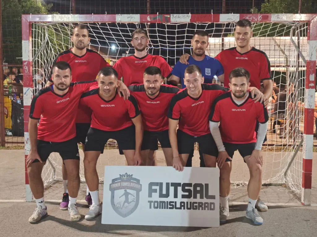 Šatori Vranješ fantastični na turniru u Tomislavgradu! Osvojili srebro na jakom futsal turniru 4