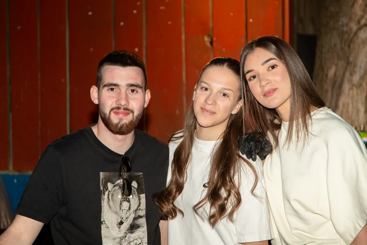 FOTO: Krenica je bila u znaku humanosti, vrhunski DJ-i rasplesali okupljene 5
