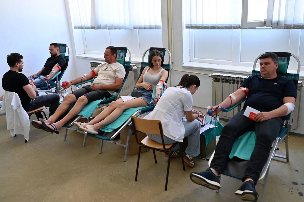 FOTO: Rekordno darivanje krvi u Tihaljini, ovogodišnji broj prikupljenih doza u ŽZH premašio 1.000 3