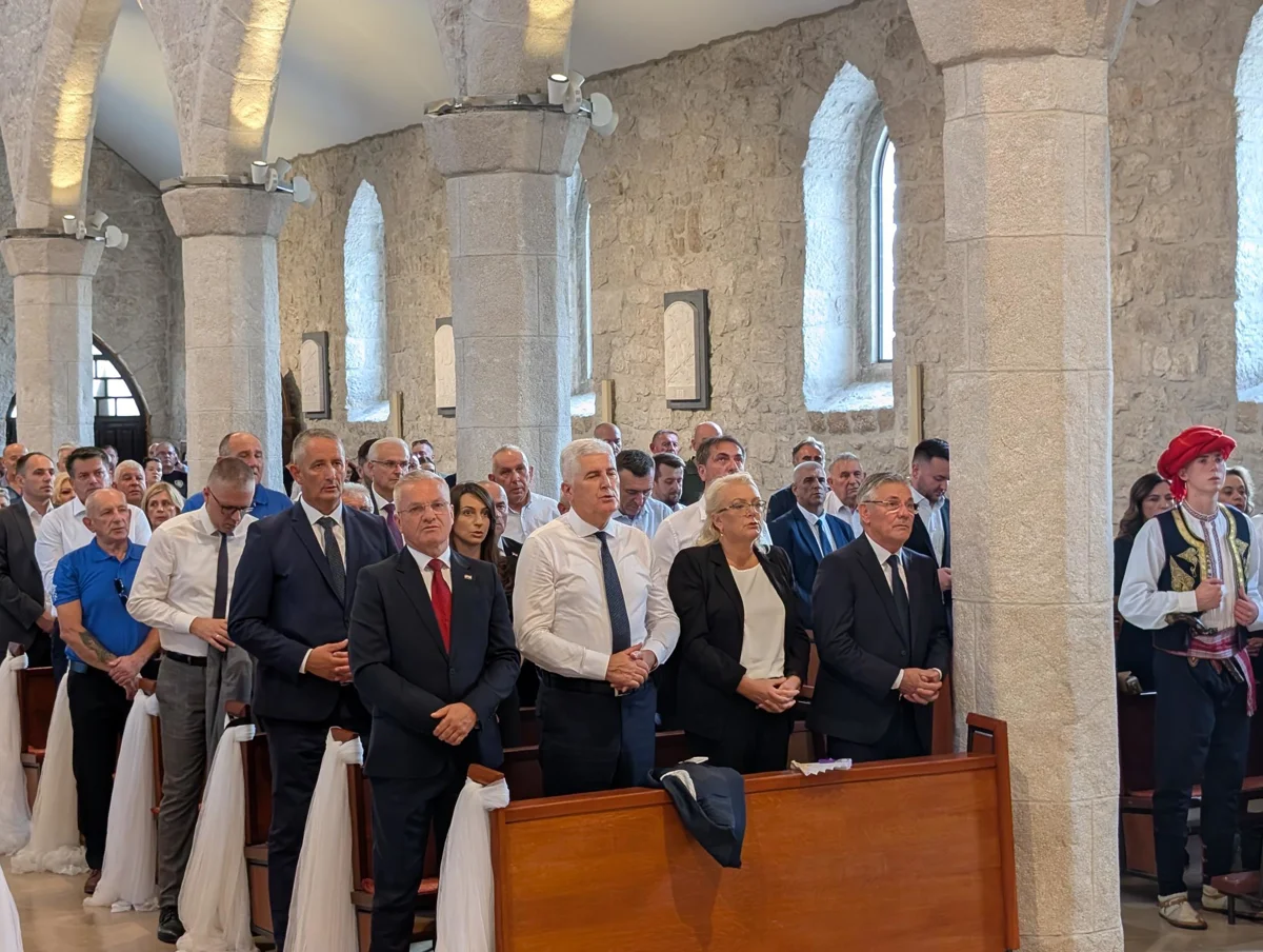 FOTO U Grudama se obilježava 33. obljetnica HR HERCEG BOSNE! "Ona je naša neprolazna vrijednost" 3