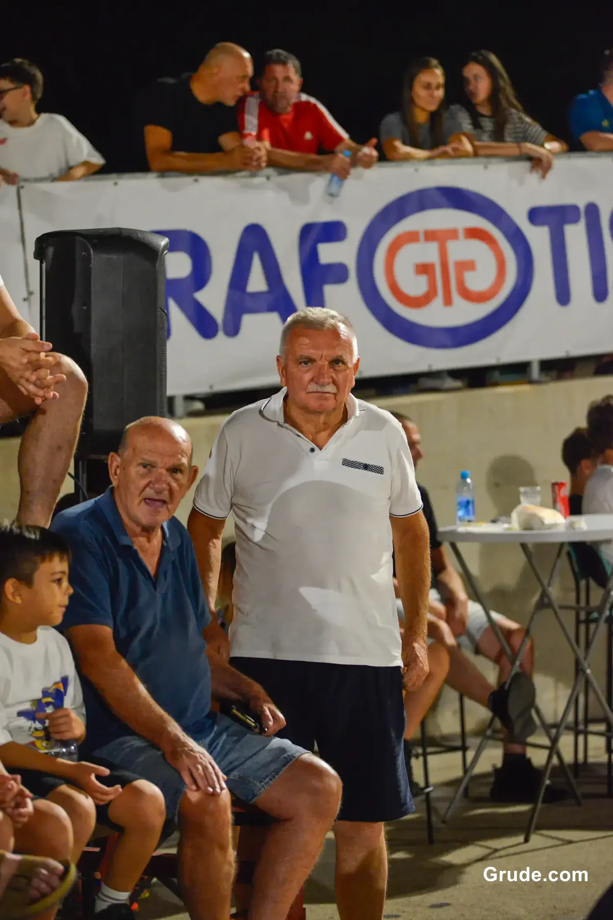 FOTO: GRUDE CENTAR uzeo povijesnu UNDECIMU, Ivan Ćorluka najtrofejniji igrač LMZ-a! Sovići juniorski prvaci 12
