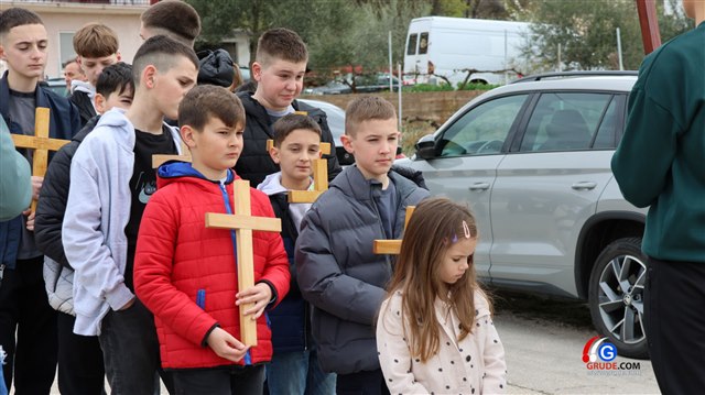 Put križa i Veliki Petak u župi Grude 23