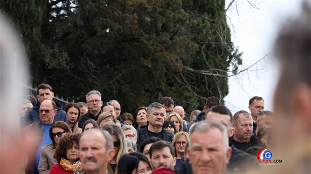 Put križa i Veliki Petak u župi Grude 31