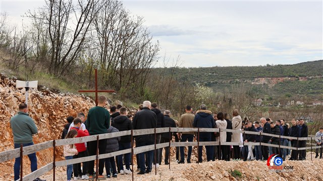 Put križa i Veliki Petak u župi Grude 38