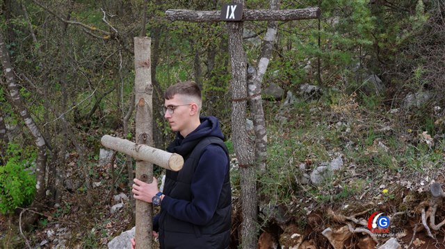 Put križa i Veliki Petak u župi Grude 41