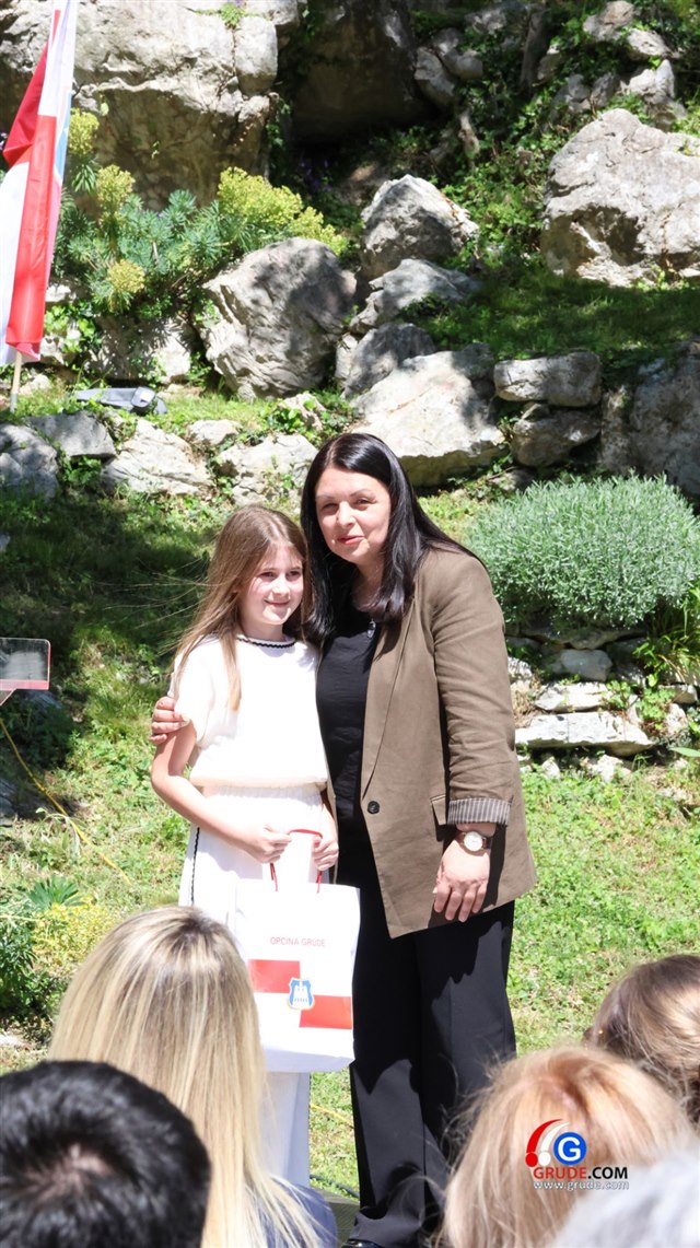 Svečana akademija i završnica 63. Šimićevih susreta 27