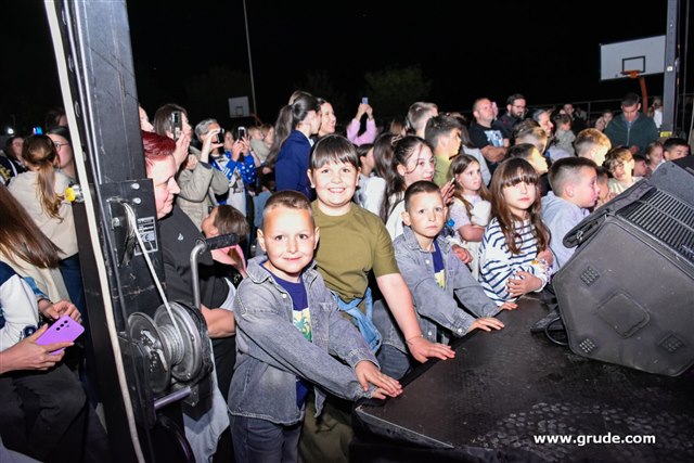 Humanitarni koncert u Sovićima 107