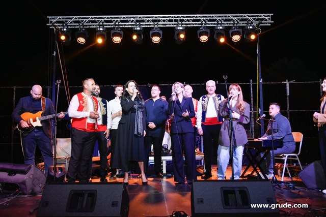 Humanitarni koncert u Sovićima 131
