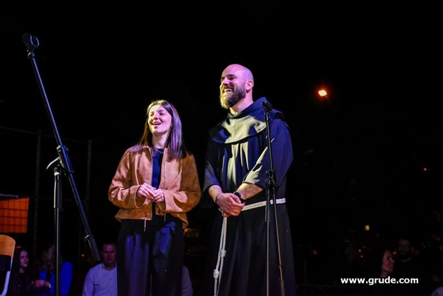 Humanitarni koncert u Sovićima 132