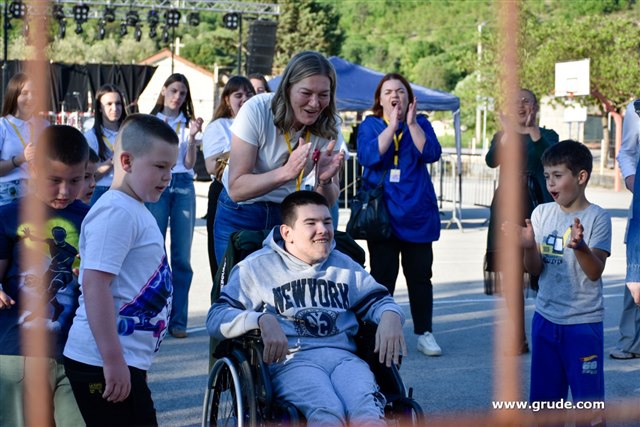 Humanitarni koncert u Sovićima 37