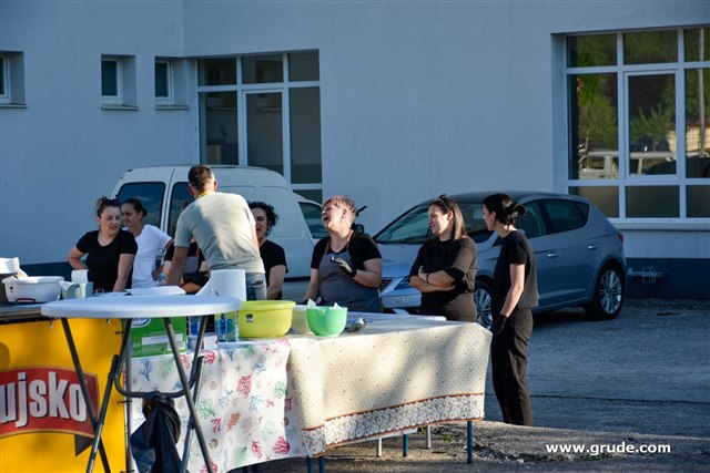 Humanitarni koncert u Sovićima 8