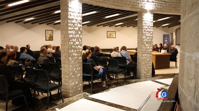 Predstavljanje knjige fra Šimuna Oreča u Drinovcima 12