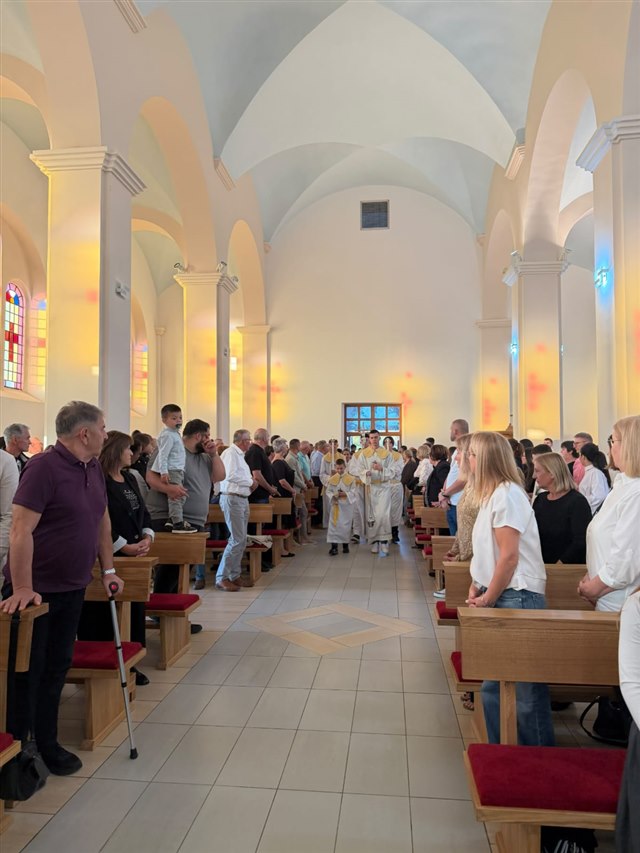 Svetkovina sv. Male Terezije na Ledincu 10